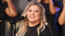 Kelly Clarkson regresa con Broken & Beautiful