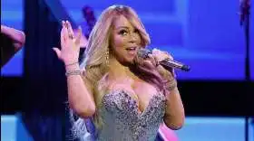 Mariah Carey anuncia gira para celebrar los 25 años del álbum 'Merry Christmas'