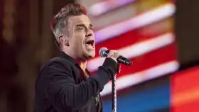 Robbie Williams dice que sería hipócrita no ir a Qatar
