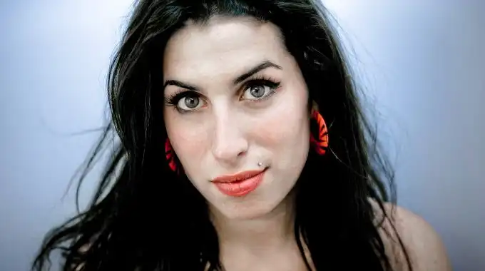 Amy Winehouse: Discos, letras y canciones