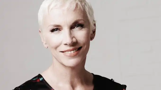 Annie Lennox: Discos, letras y canciones