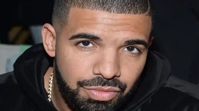 Drake consternado por la muerte del rapero Takeoff Drake consternado por la muerte del rapero Takeoff