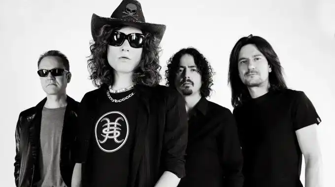 Biografía de Héroes del silencio