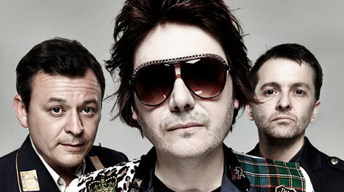 Manic Street Preachers estrenan el tema inédito Studies In Paralysis