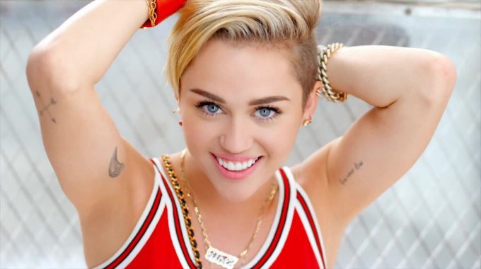 Los guiños de Miley Cyrus a su ex en su nuevo sencillo