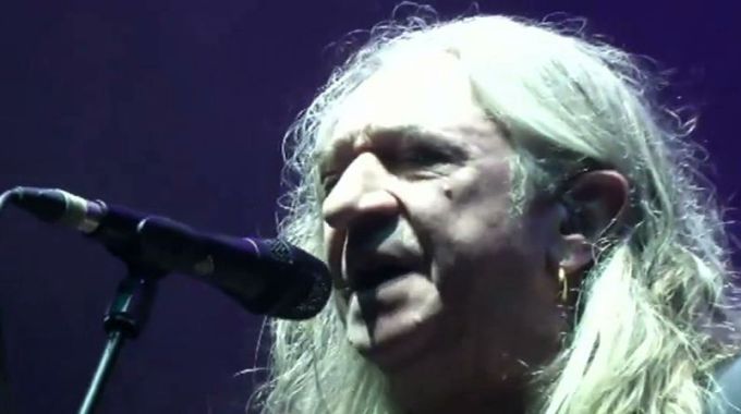 Rosendo publica recopilatorio Ni presunto Ni Confeso Rosendo publica recopilatorio Ni presunto Ni Confeso