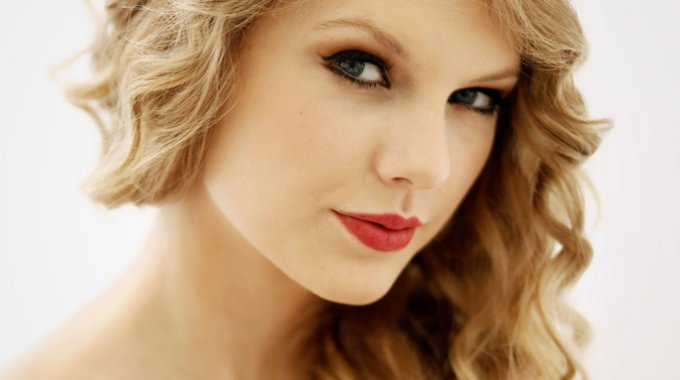 'Midnights' de Taylor Swift, primer álbum que vende más en vinilo que en CD desde los 80 'Midnights' de Taylor Swift, primer álbum que vende más en vinilo que en CD desde los 80