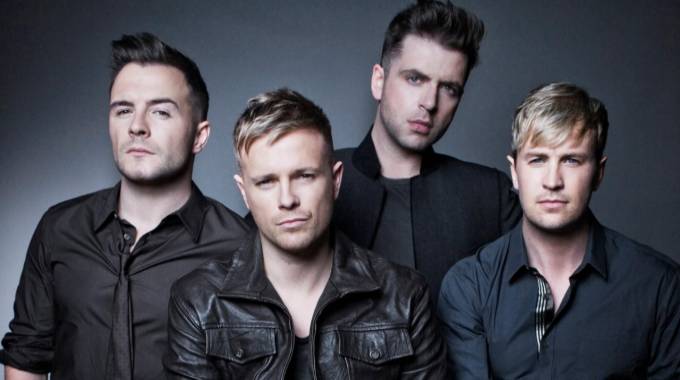 Westlife publicará álbum en noviembre y anuncia nueva gira Westlife publicará álbum en noviembre y anuncia nueva gira