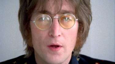 1940 Nace John Lennon