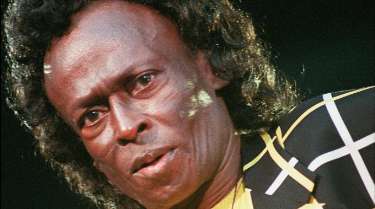 1926 Nace Miles Davis