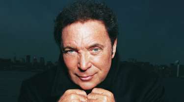 1940 Nace Tom Jones