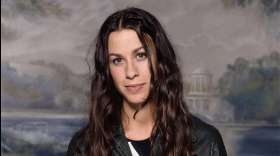 Alanis Morissette, madre por tercera vez