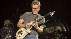 Eddie Van Halen padece un cáncer de garganta