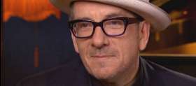 Elvis Costello anuncia la publicación de un nuevo álbum