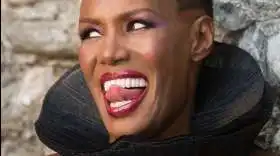 Grace Jones podría estar preparando su regreso a los estudios