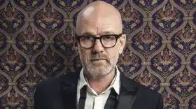 Michael Stipe publica nueva canción en solitario