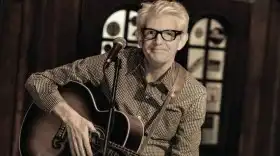 Nick Lowe presenta un nuevo EP, titulado 'Lay it on me'