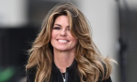 Shania Twain regresa con el sencillo 'Waking Up Dreaming'