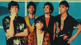 The Strokes estrenan la canción 'Brooklyn Bridge To Chorus'