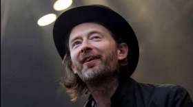 Thom Yorke estrena la balada Daily Battles, junto a Flea