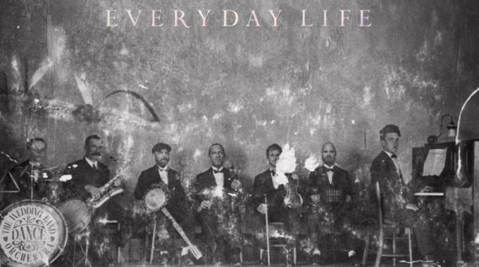 Coldplay publica su nuevo álbum 'Everyday Life'