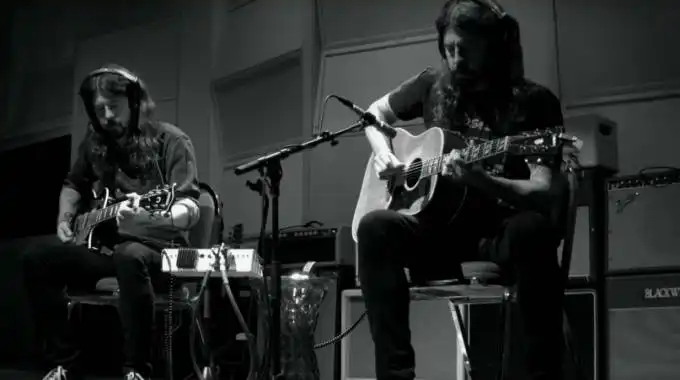 Dave Grohl de Foo Fighters publica documental para fomentar la educación musical Dave Grohl de Foo Fighters publica documental para fomentar la educación musical