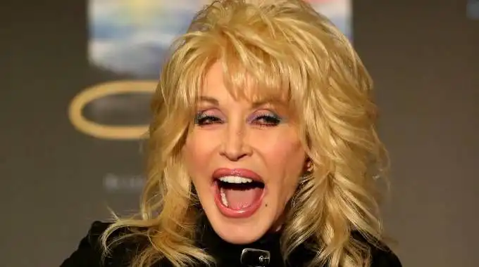 Entregarán un Grammy a Dolly Parton por su trayectoria Entregarán un Grammy a Dolly Parton por su trayectoria