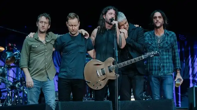 Foo Fighters continuarán sin Taylor Hawkins Foo Fighters continuarán sin Taylor Hawkins