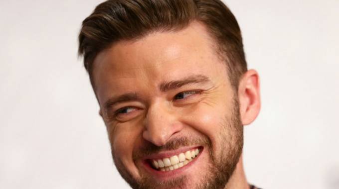 Justin Timberlake suspende su concierto en Nueva York por daños en sus cuerdas vocales Justin Timberlake suspende su concierto en Nueva York por daños en sus cuerdas vocales
