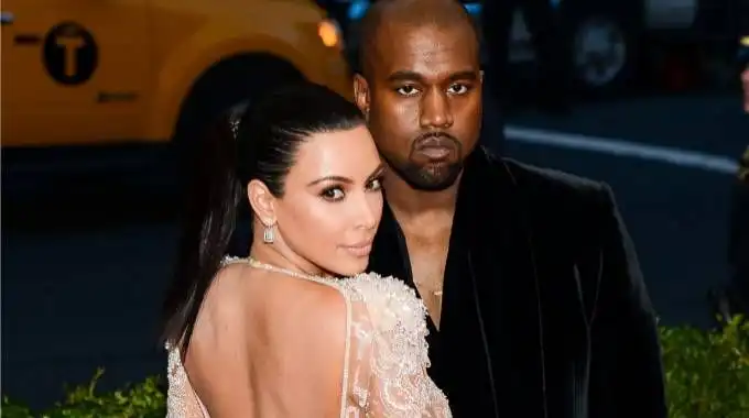 Kanye West afirma que se presentará a las elecciones presidenciales Kanye West afirma que se presentará a las elecciones presidenciales
