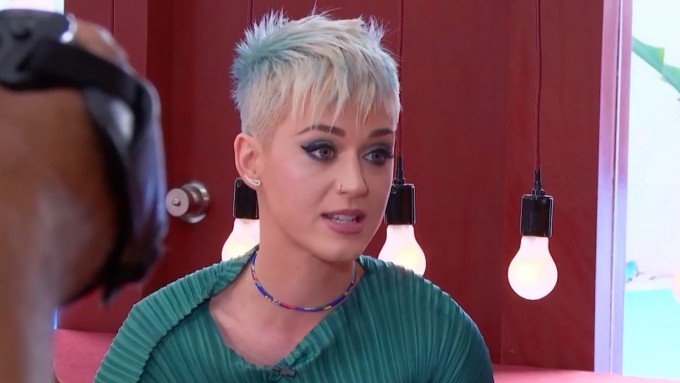 Katy Perry estrena el vídeo de 'Where We Started', junto a Thomas Rhett
