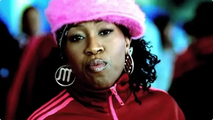 Missy Elliot realiza un sentido homenaje a Aaliyah en el aniversario de su fallecimiento