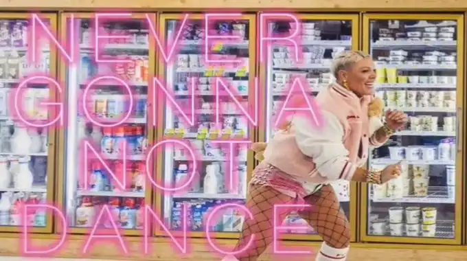 Pink anuncia álbum para 2023 y estrena primer sencillo Pink anuncia álbum para 2023 y estrena primer sencillo