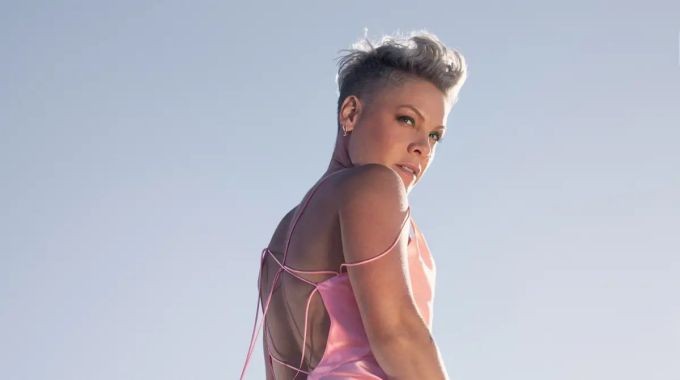 Pink estrena el álbum 'Trustfall'