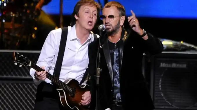 Ringo Starr y Paul McCartney se unen en una canción como homenaje a John Lennon Ringo Starr y Paul McCartney se unen en una canción como homenaje a John Lennon