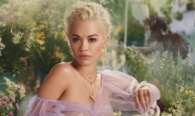 Rita Ora anuncia nuevo sencillo, 'You Only Love Me' Rita Ora anuncia nuevo sencillo, 'You Only Love Me'