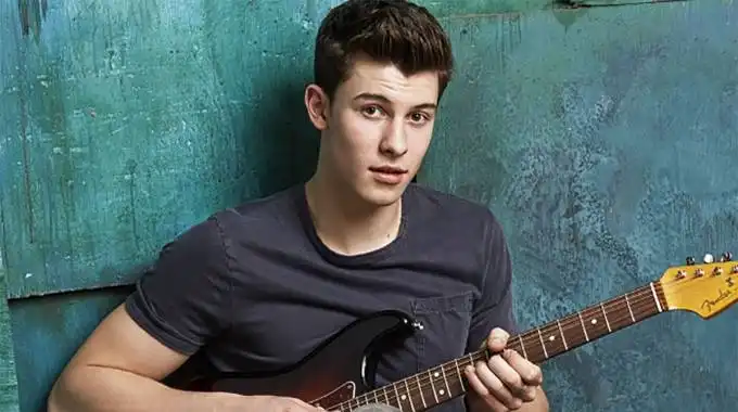 Shawn Mendes habla sobre la ansiedad que da la fama y sobre el alcohol Shawn Mendes habla sobre la ansiedad que da la fama y sobre el alcohol