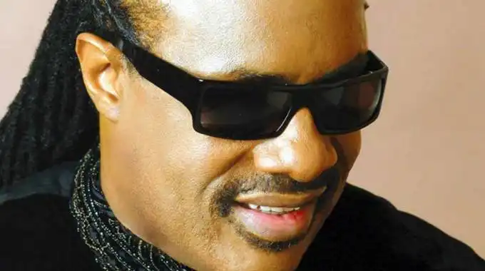 Stevie Wonder se someterá a un transplante de riñón