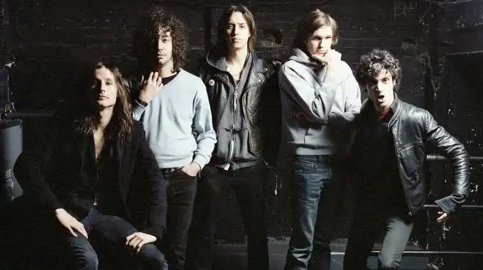 The Strokes lanzan el álbum The New Abnormal The Strokes lanzan el álbum The New Abnormal