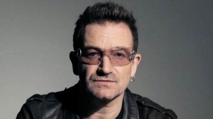 Biografía de Bono, vocalista de U2