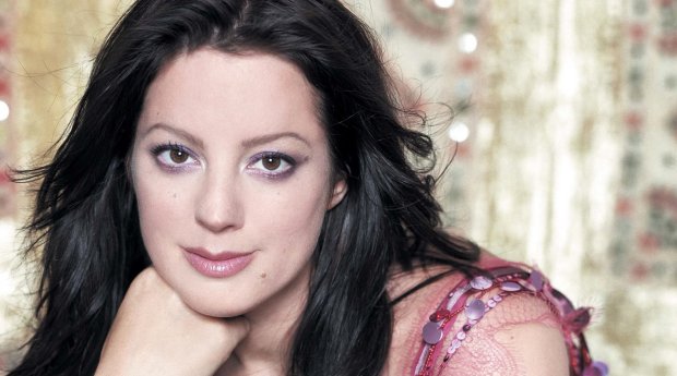 Nace Sarah McLachlan Nace Sarah McLachlan