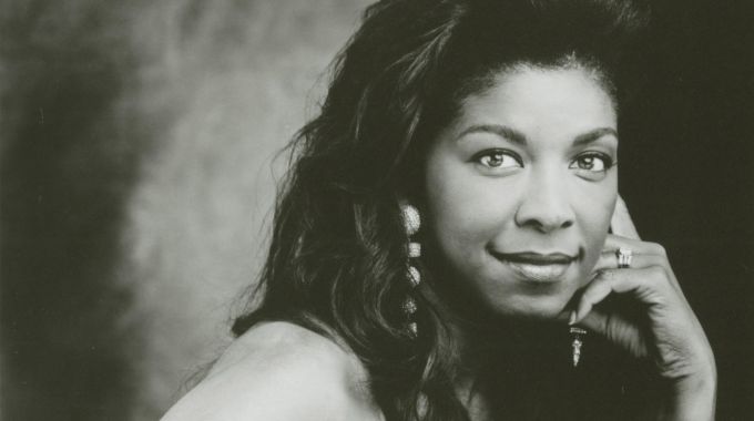 Natalie Cole Biografía