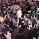 álbum Life Thru a Lens de Robbie Williams álbum Life Thru a Lens de Robbie Williams